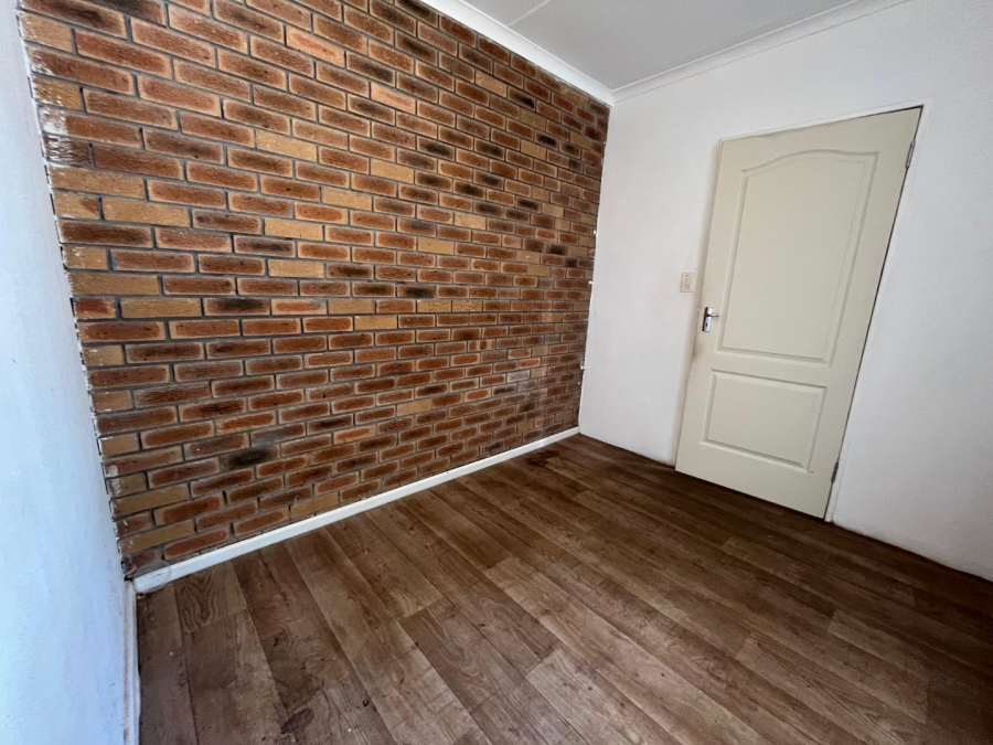 2 Bedroom Property for Sale in Table View Western Cape